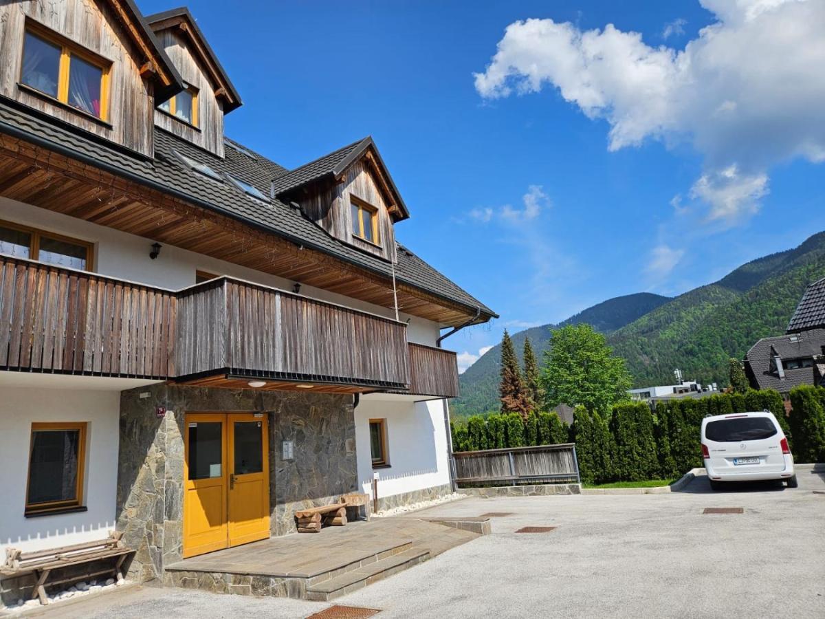 Apartma Lenka Kranjska Gora Buitenkant foto